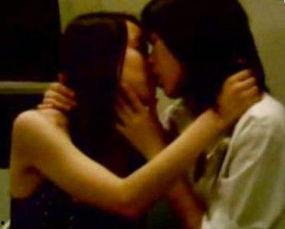 压奶亲嘴视频在线看国产,压奶亲嘴视频，展现国产影视魅力  第3张